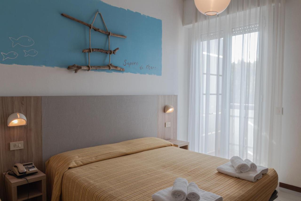 Hotel Astrid 切尔维亚 外观 照片