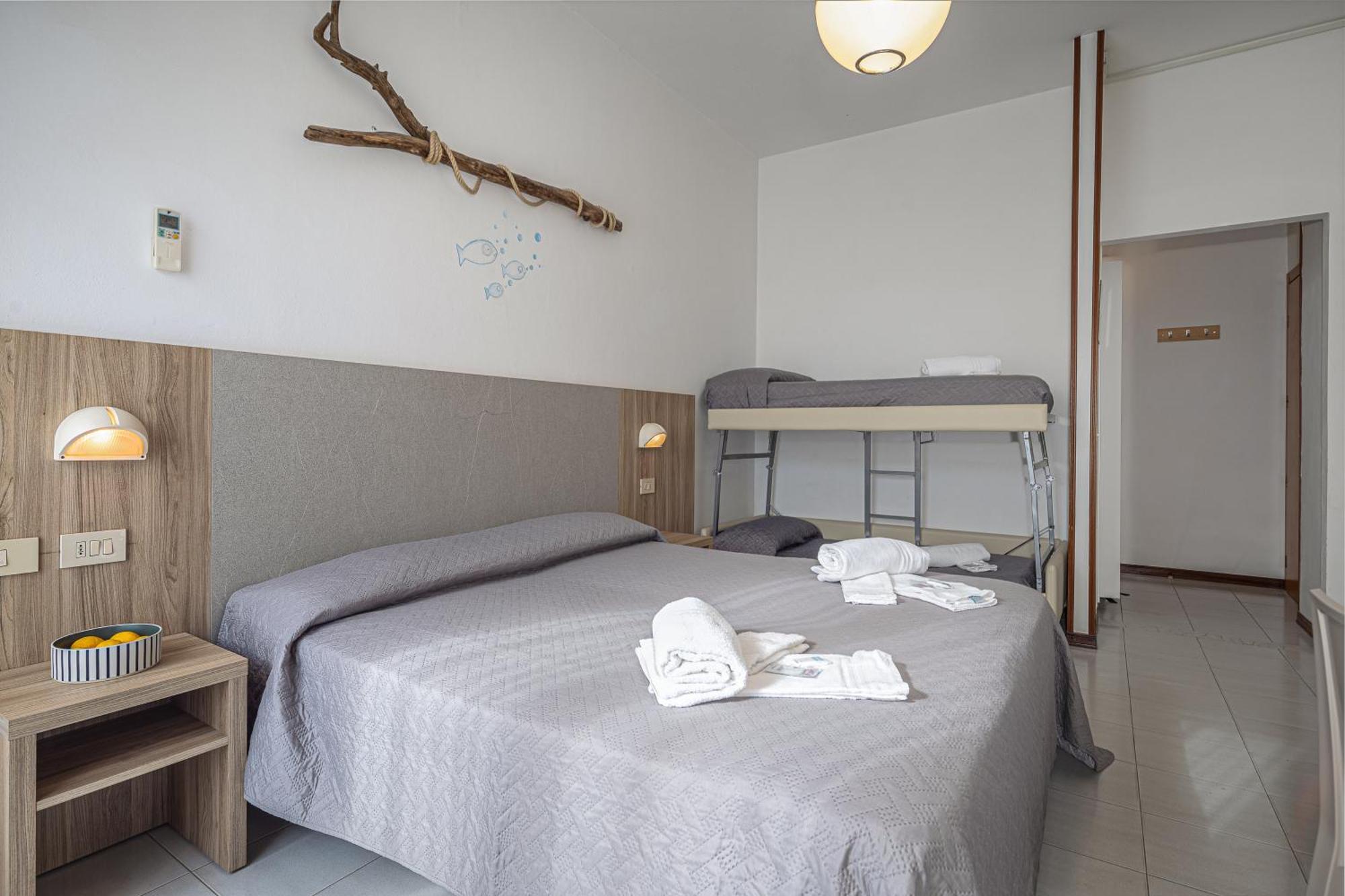 Hotel Astrid 切尔维亚 外观 照片