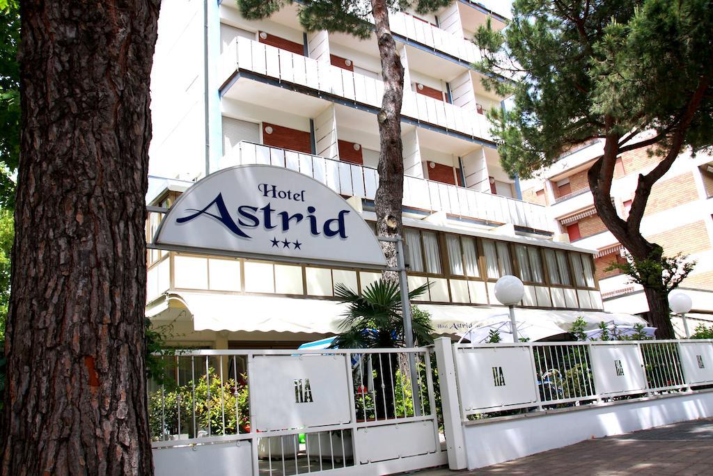 Hotel Astrid 切尔维亚 外观 照片